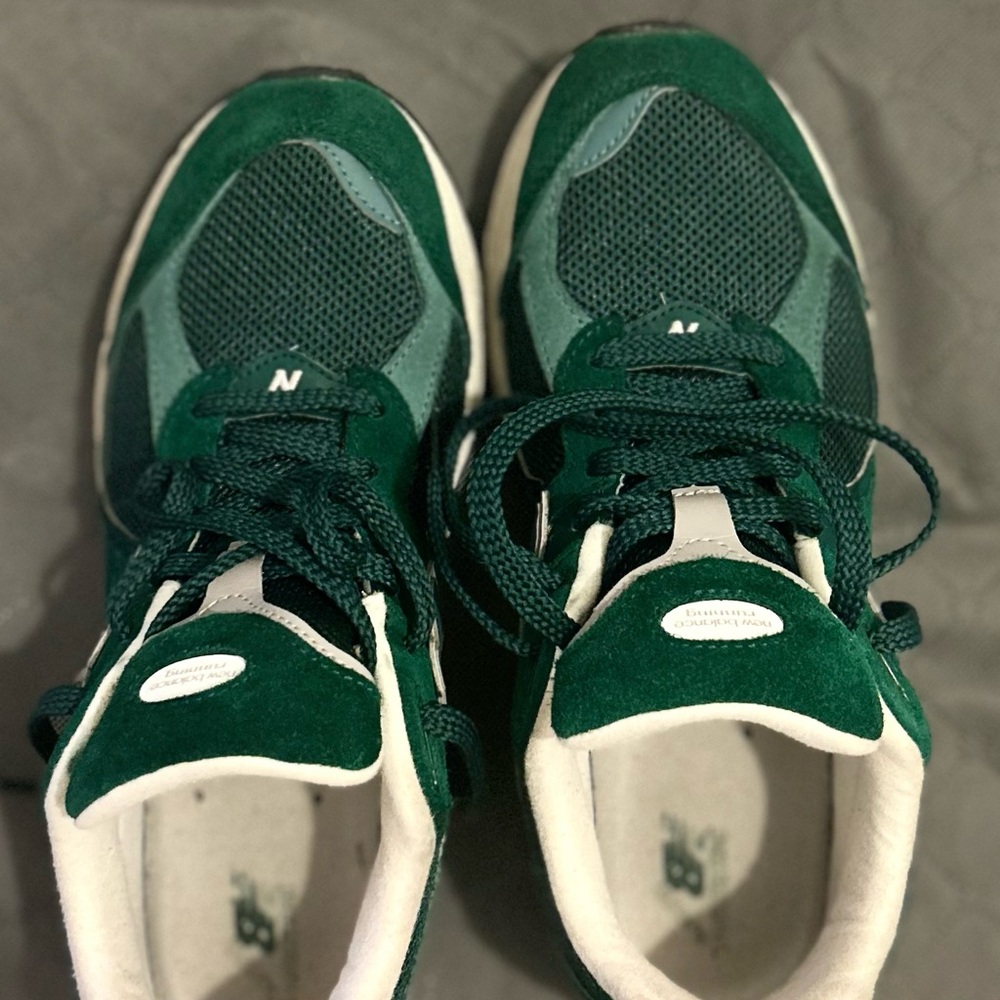 New Balance White Gray Shoe Interior Label